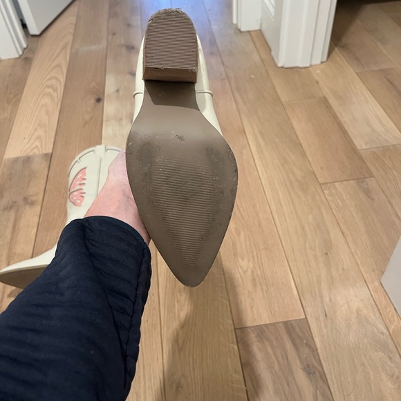 Steve Madden LEIGHTON Bone Leather Western Boot | Women's Boots - 8.5 - Picture 3 of 9